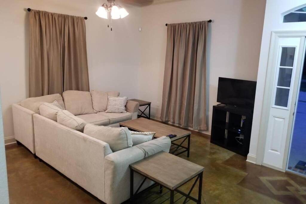 Villa 1 Хамънд Екстериор снимка